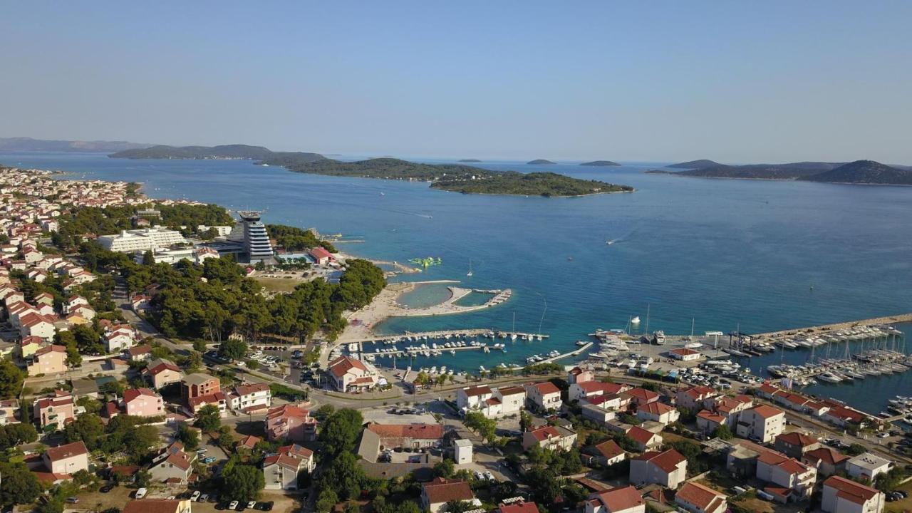 Apartmani Ana Juricev Vodice Eksteriør bilde