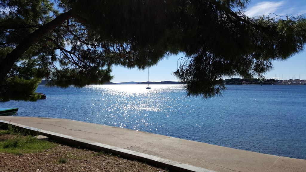 Apartmani Ana Juricev Vodice Eksteriør bilde
