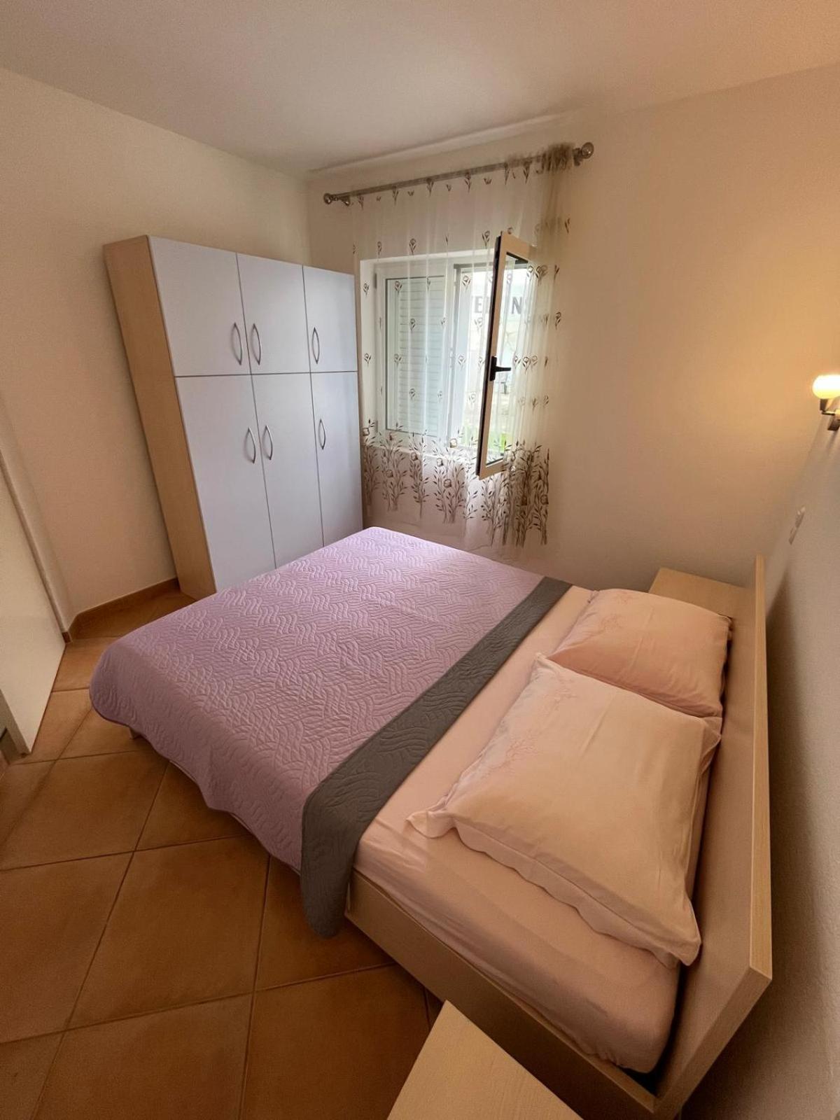 Apartmani Ana Juricev Vodice Eksteriør bilde