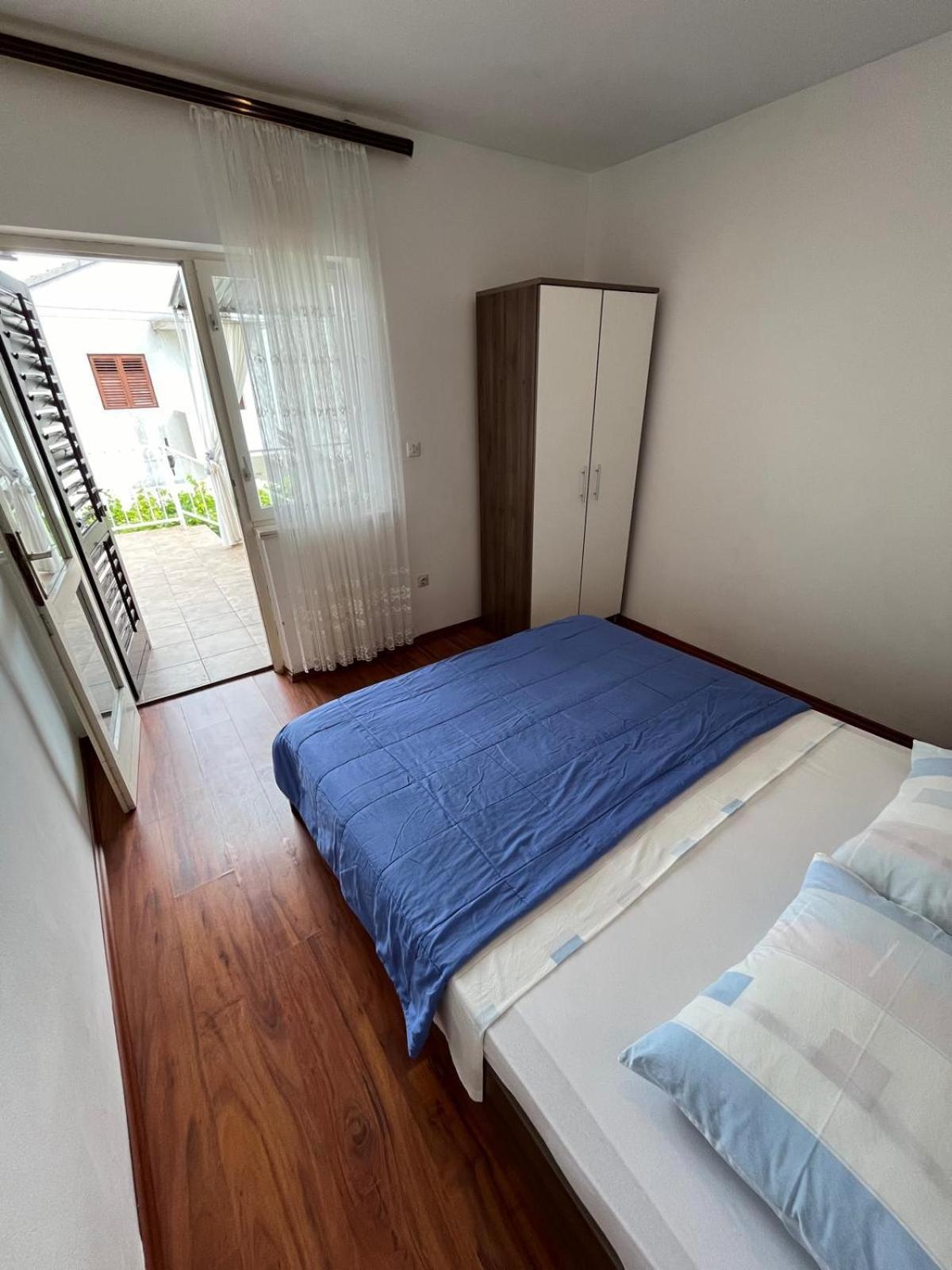 Apartmani Ana Juricev Vodice Eksteriør bilde