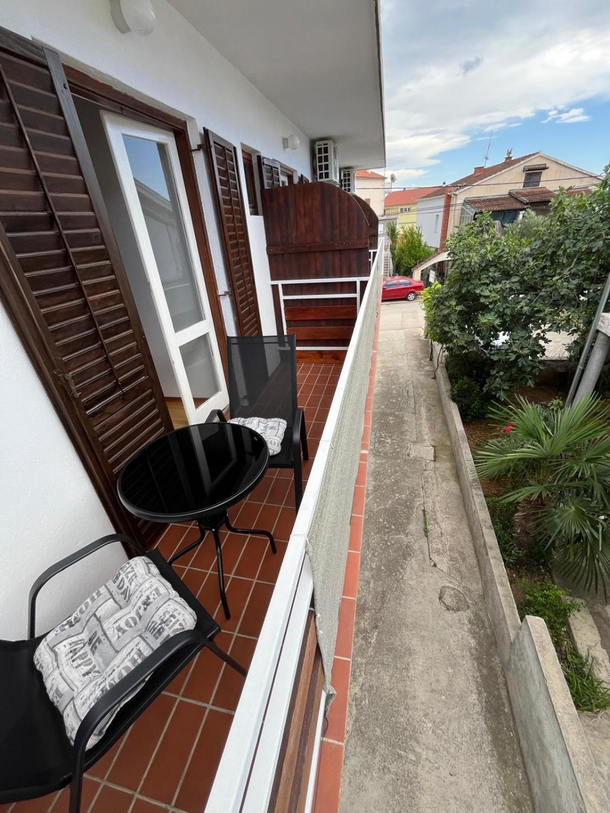 Apartmani Ana Juricev Vodice Eksteriør bilde